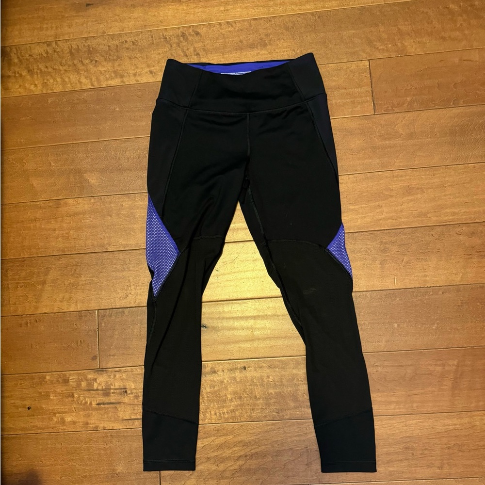 VSX sport with purple accents  size M